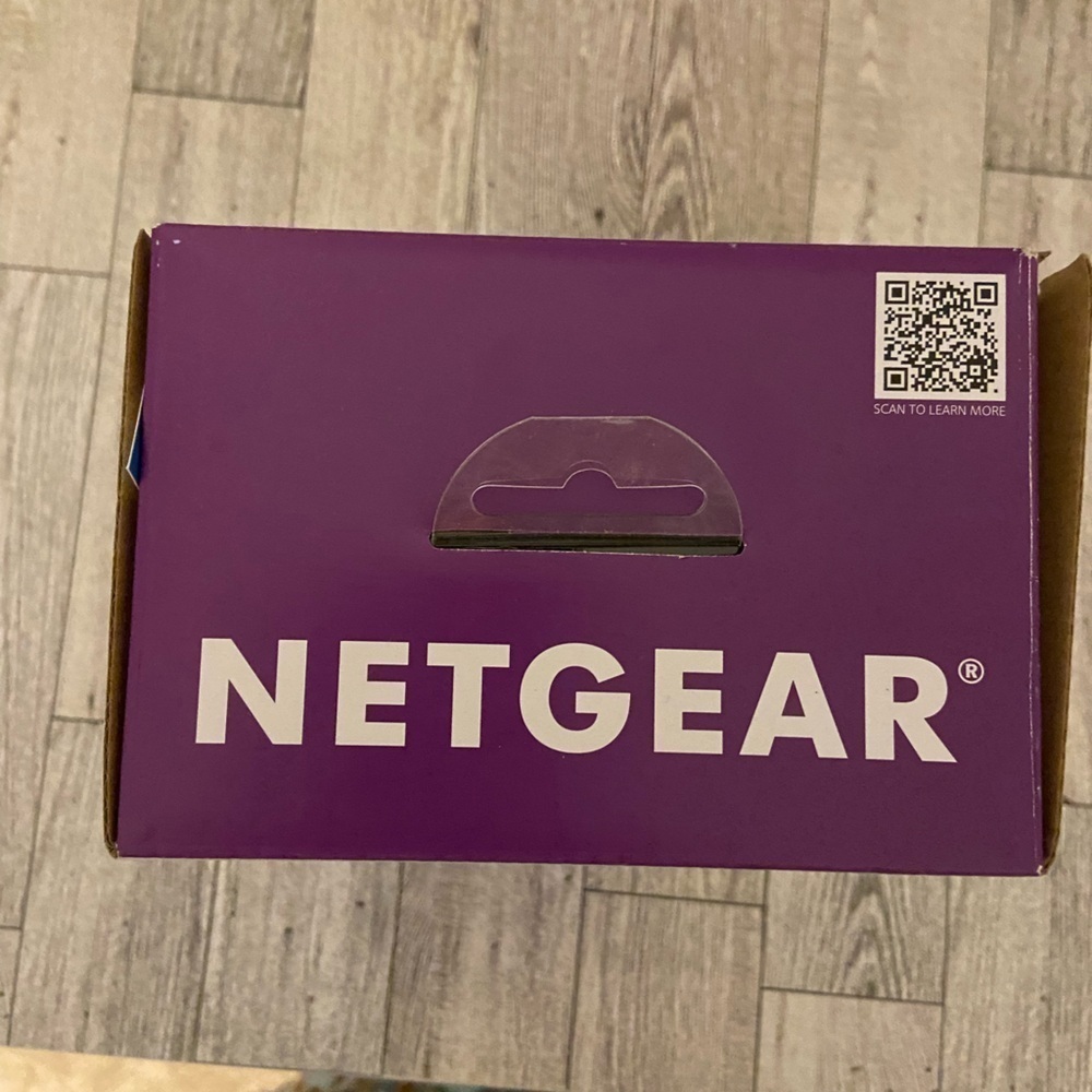 Netgear Wifi Ranger Extender - Picture 3 of 3